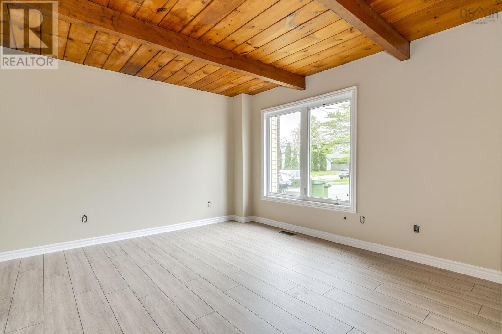 Property 3 of 29 of 111 Merrimac Drive