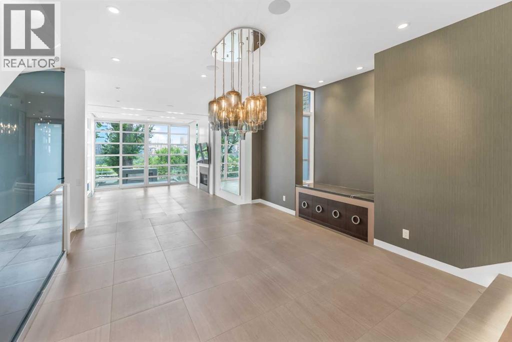 530 Crescent Road NW — photo 8