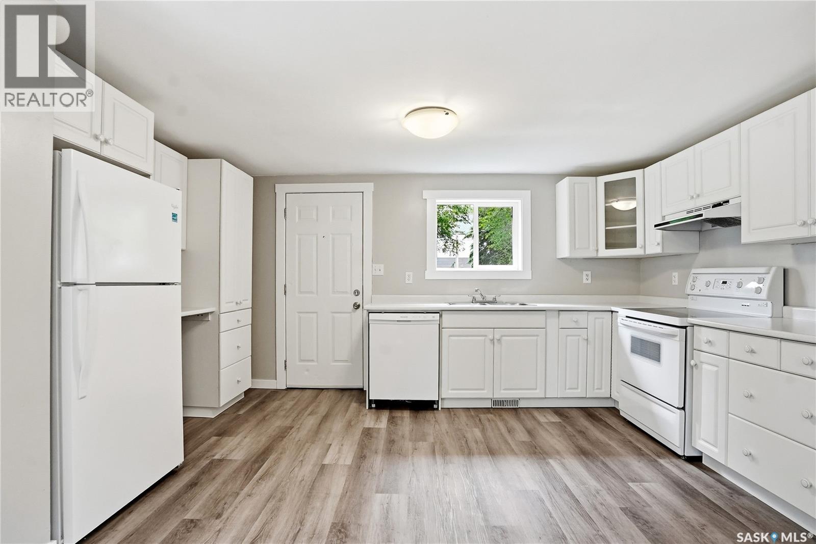 211 N AVENUE S — photo 14