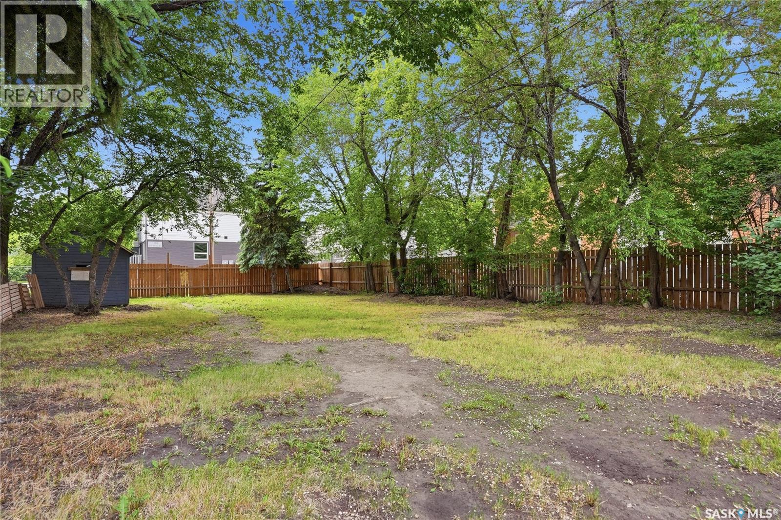 211 N AVENUE S — photo 32