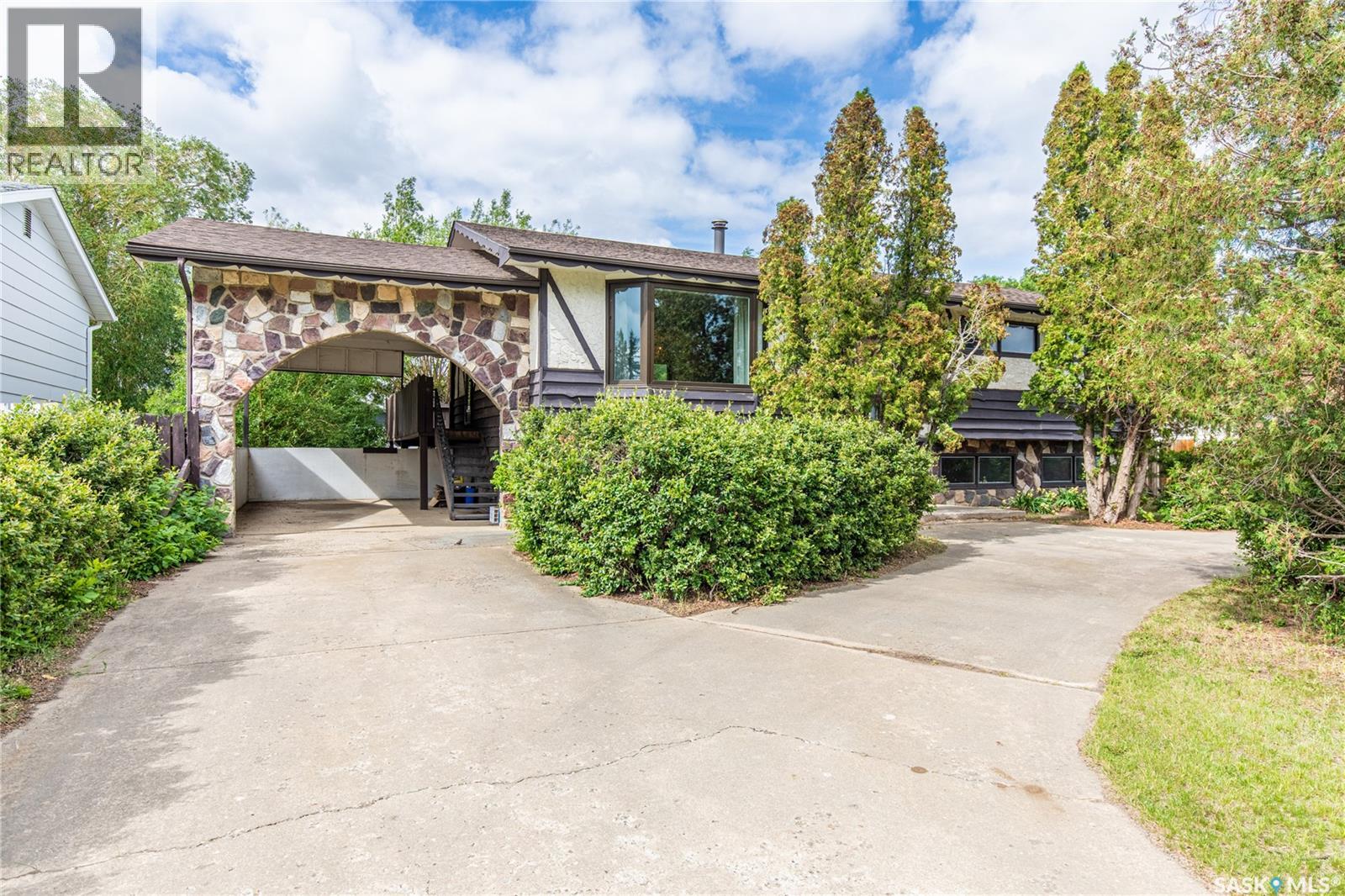 1426 Spadina STREET - 5