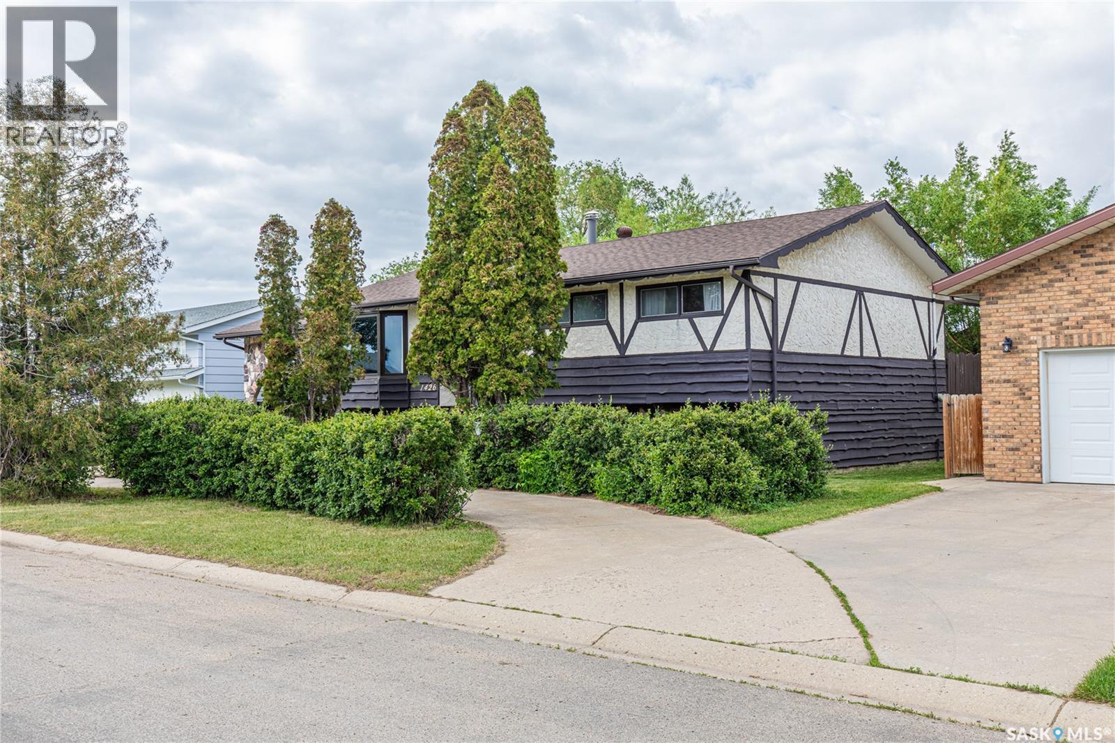 1426 Spadina STREET - 58