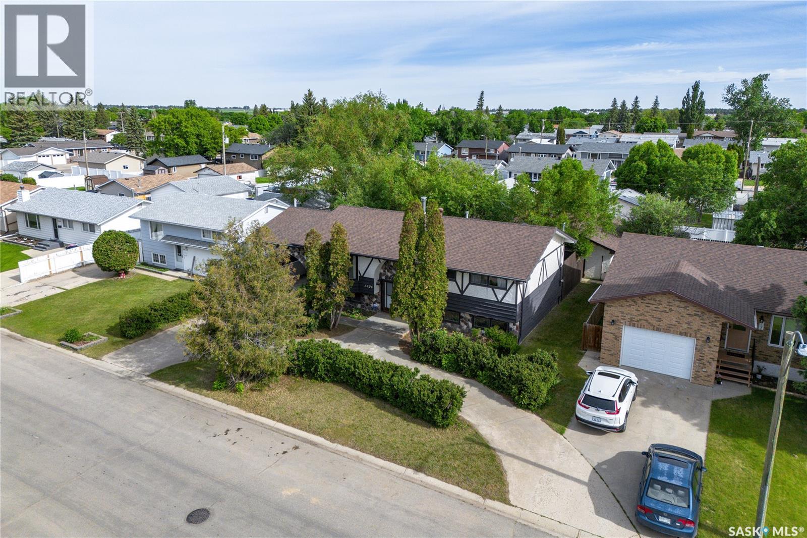 1426 Spadina STREET - 61