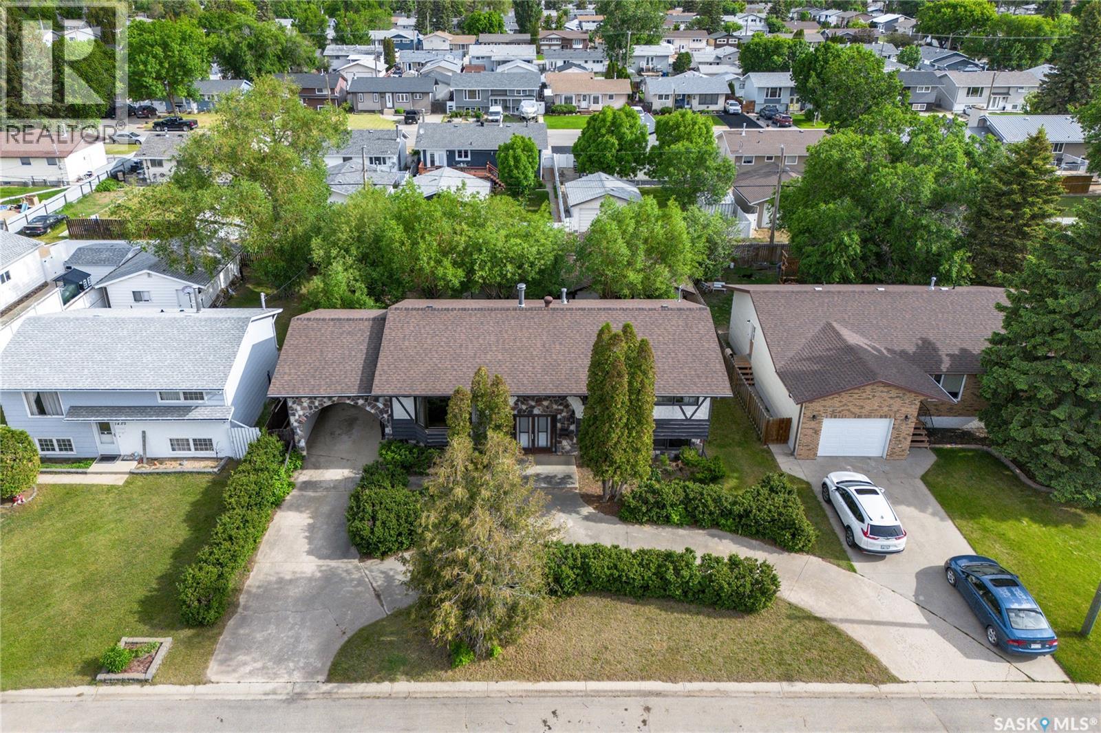 1426 Spadina STREET - 62