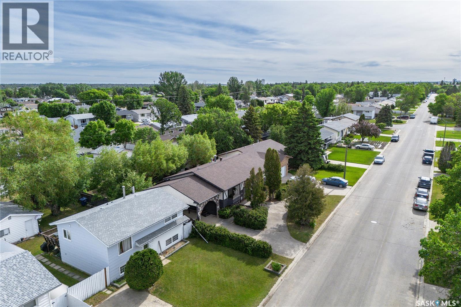 1426 Spadina STREET - 64