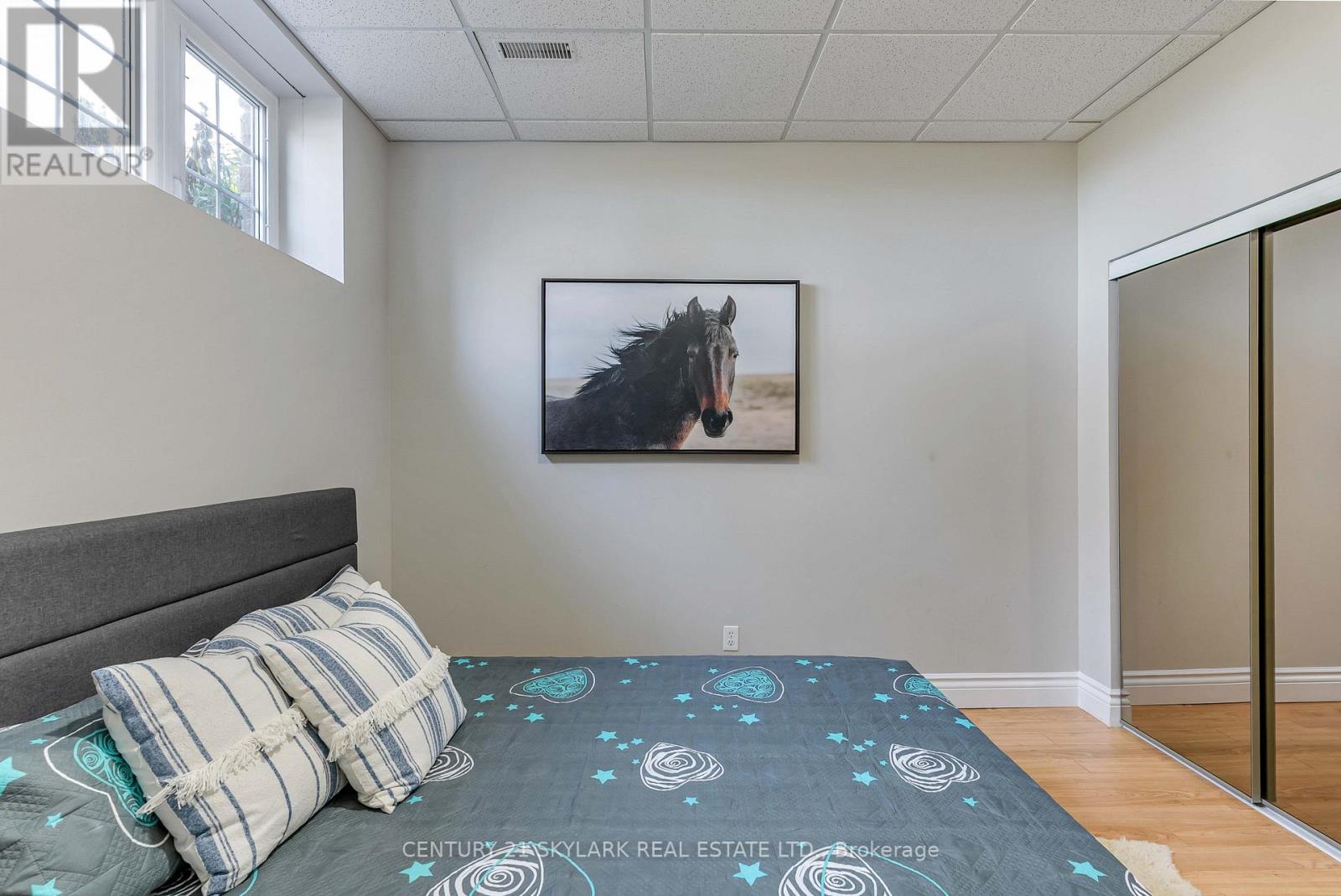 18200 MOUNTAINVIEW ROAD - 39