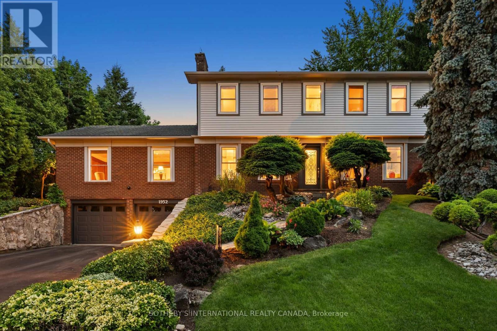 1952 EDENVALE CRESCENT - 1