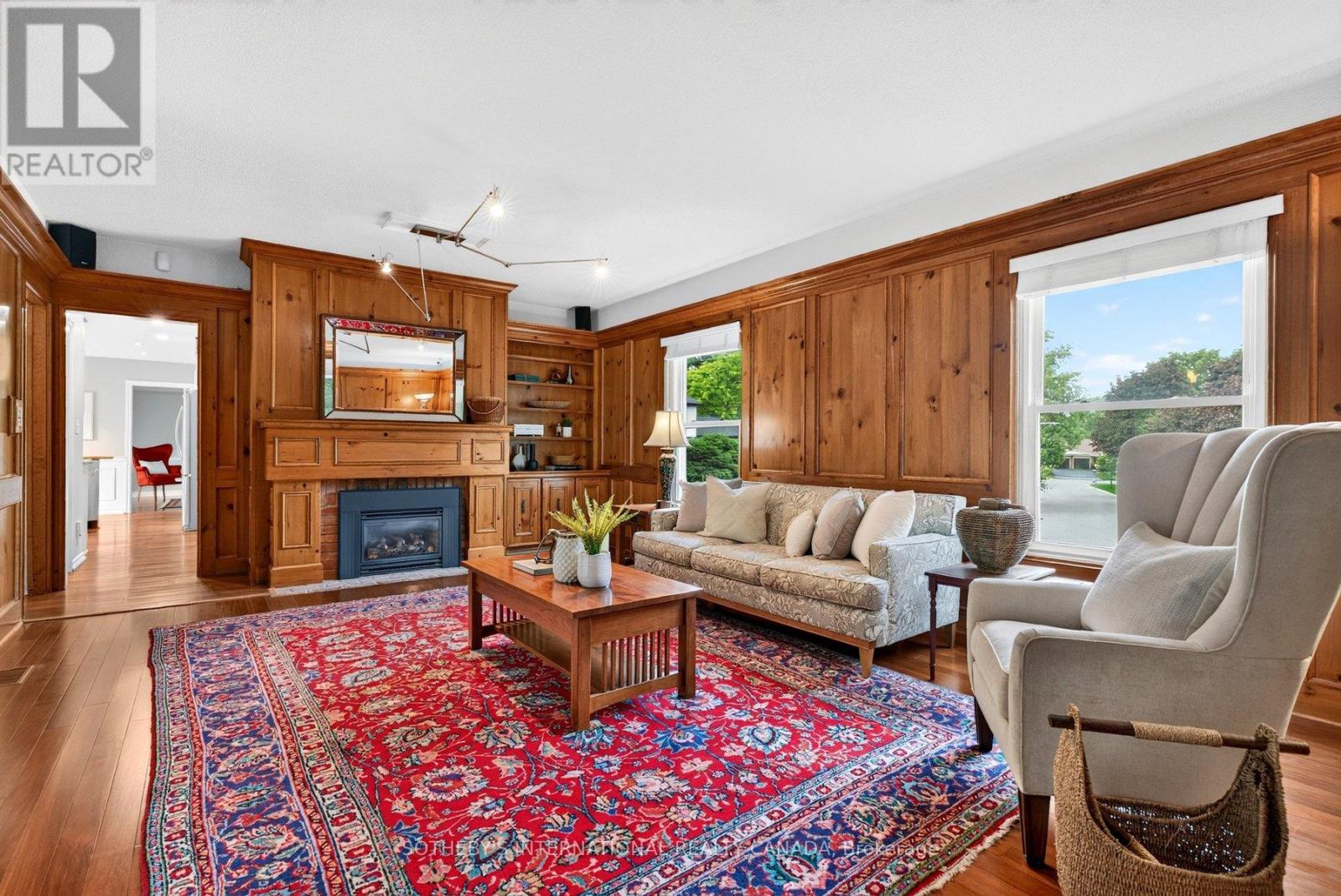 1952 EDENVALE CRESCENT - 15