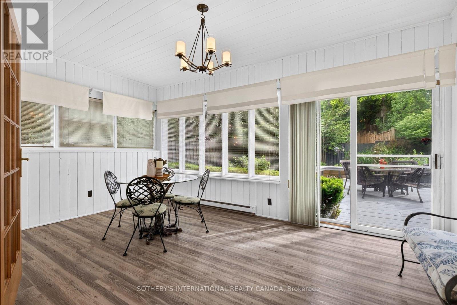 1952 EDENVALE CRESCENT - 17