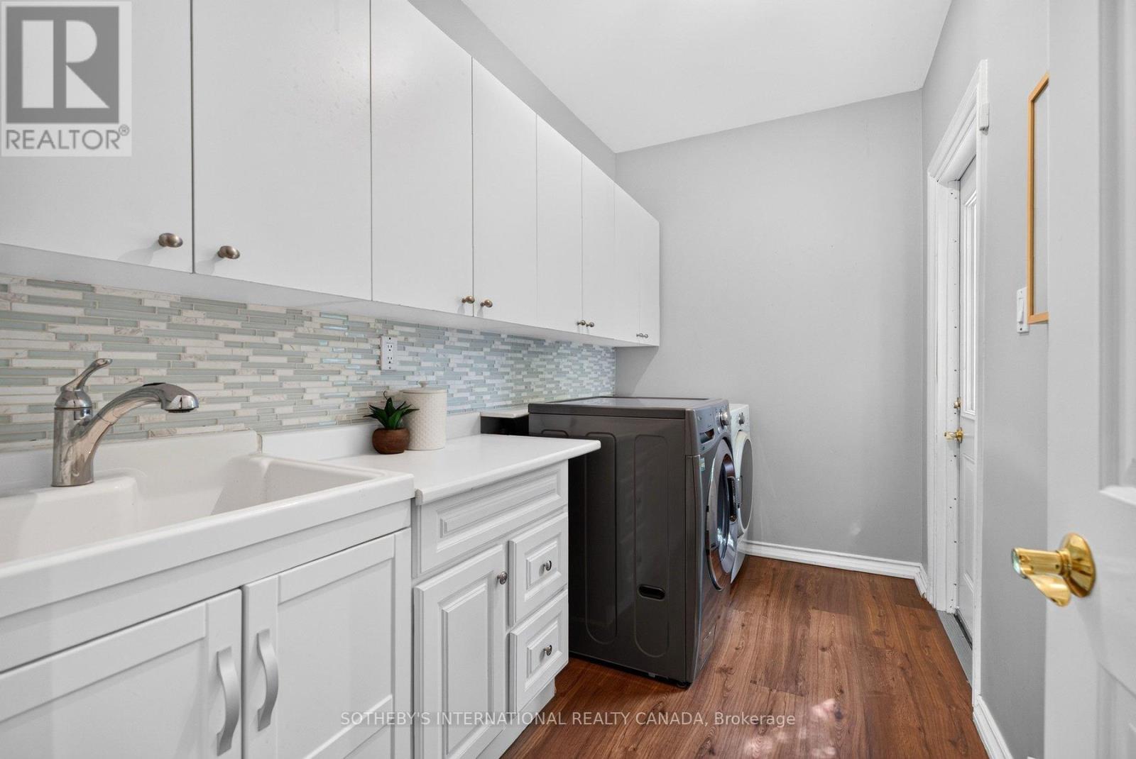 1952 EDENVALE CRESCENT - 18
