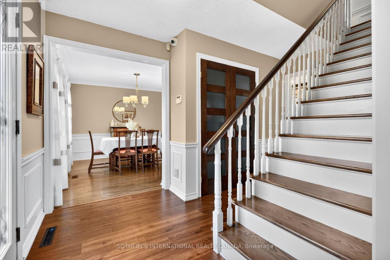 1952 EDENVALE CRESCENT - 20