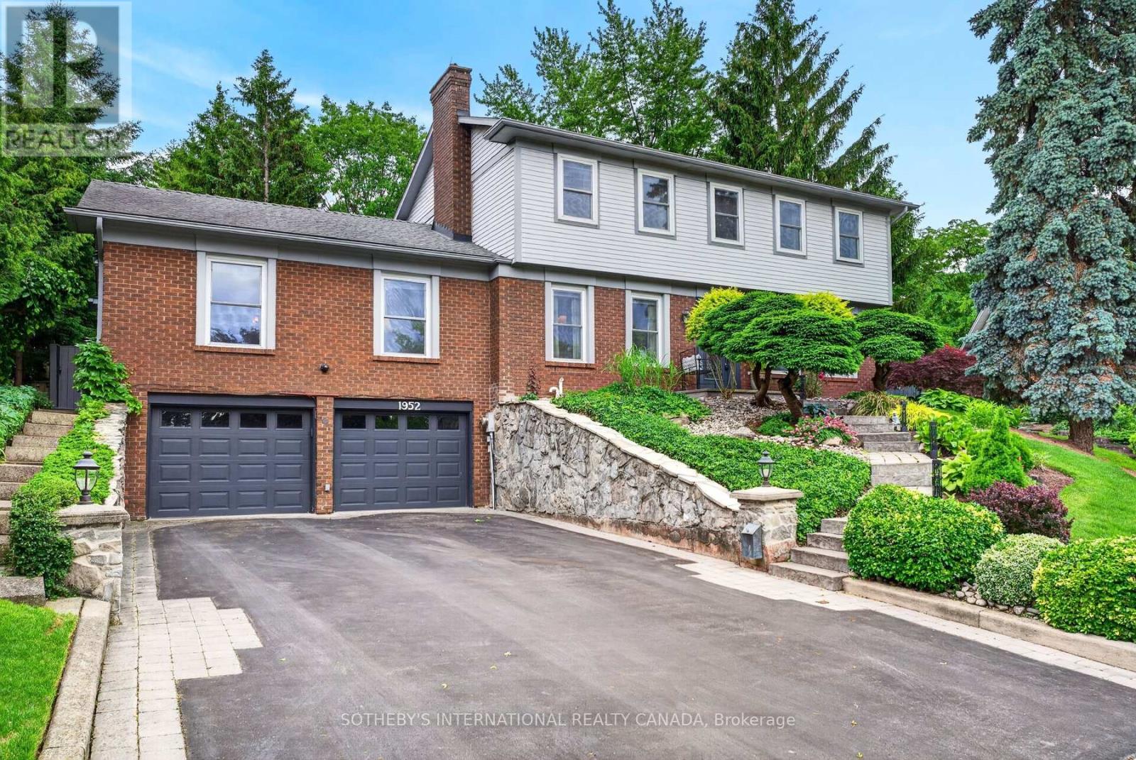 1952 EDENVALE CRESCENT - 4
