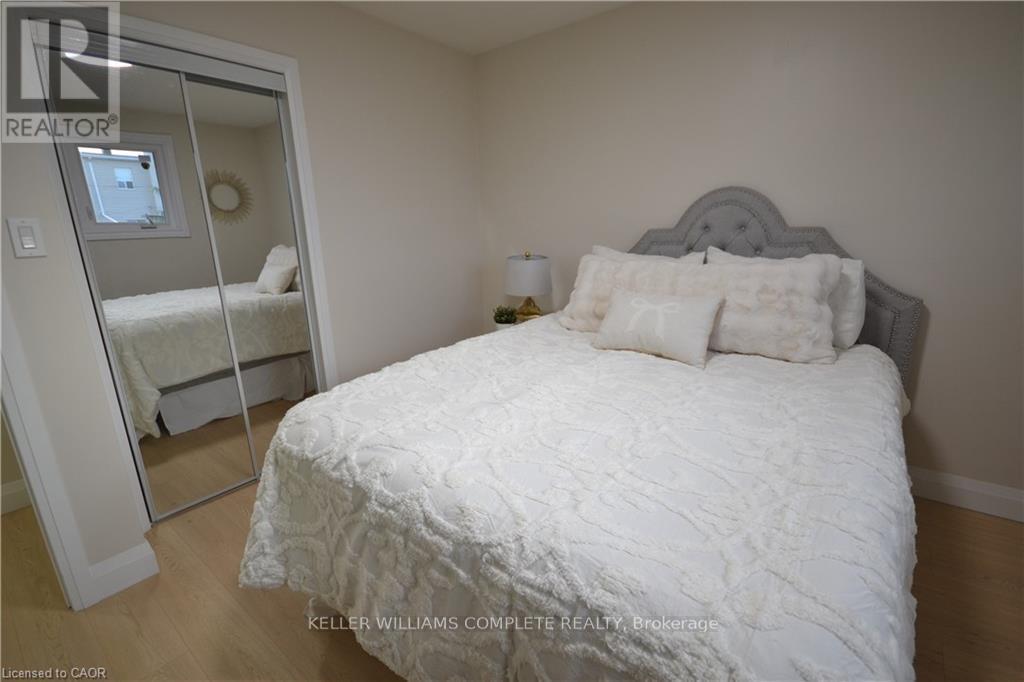 101 REID AVENUE N - 19