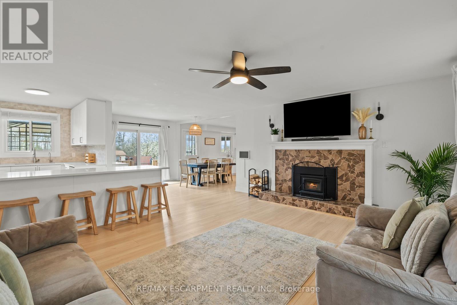 5090 BLACKHEATH ROAD - 14