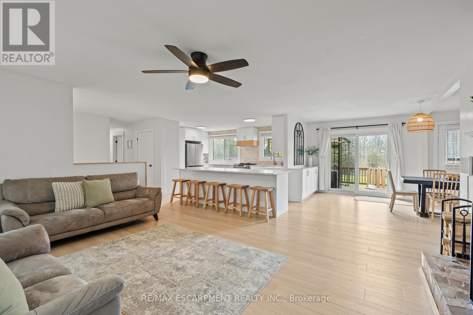 5090 BLACKHEATH ROAD - 15