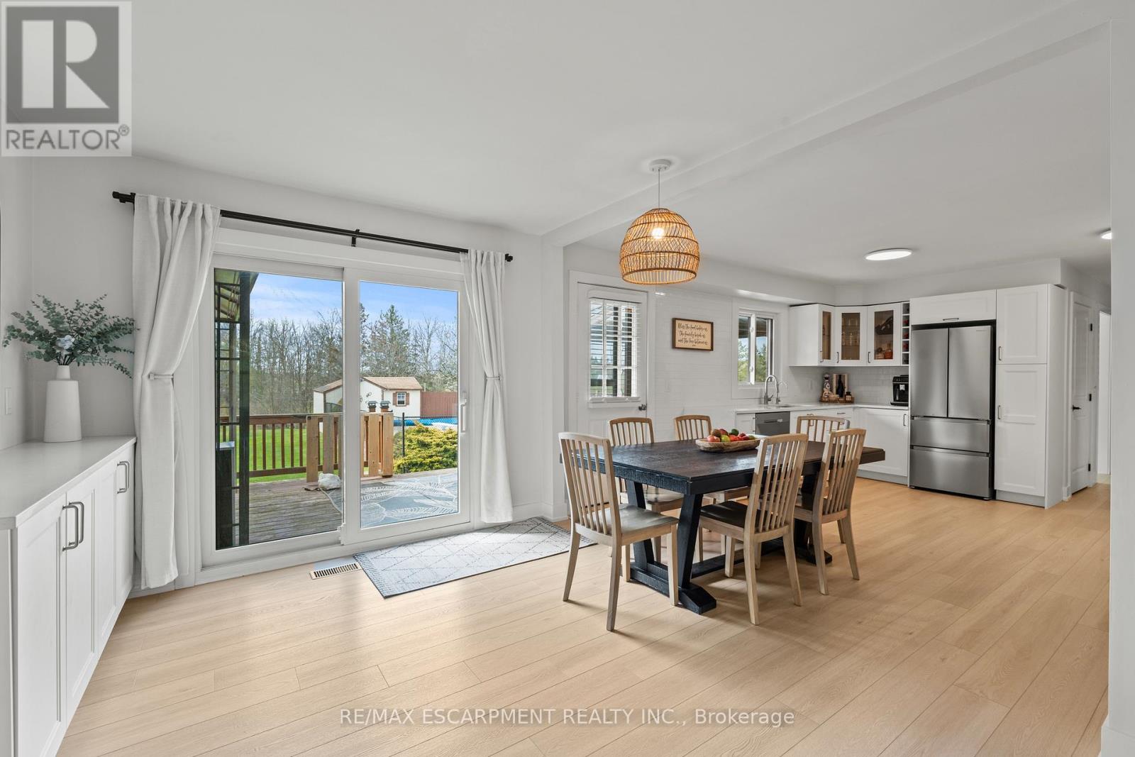 5090 BLACKHEATH ROAD - 16