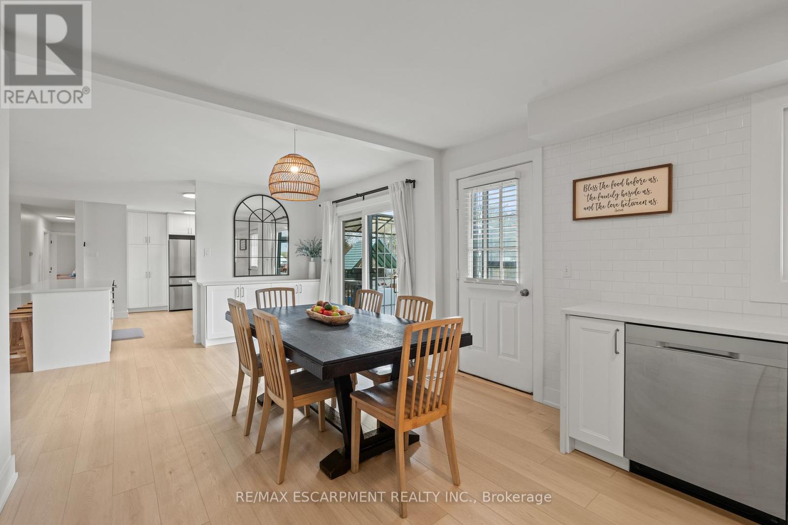 5090 BLACKHEATH ROAD - 17