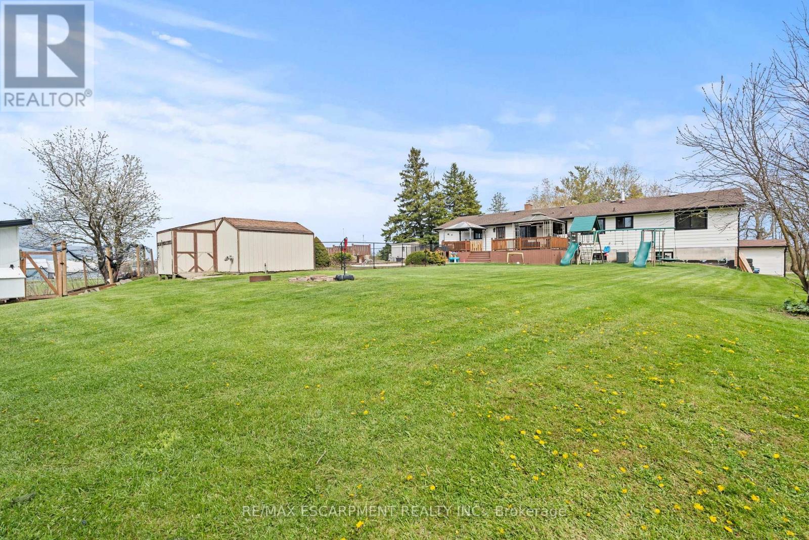 5090 BLACKHEATH ROAD - 34