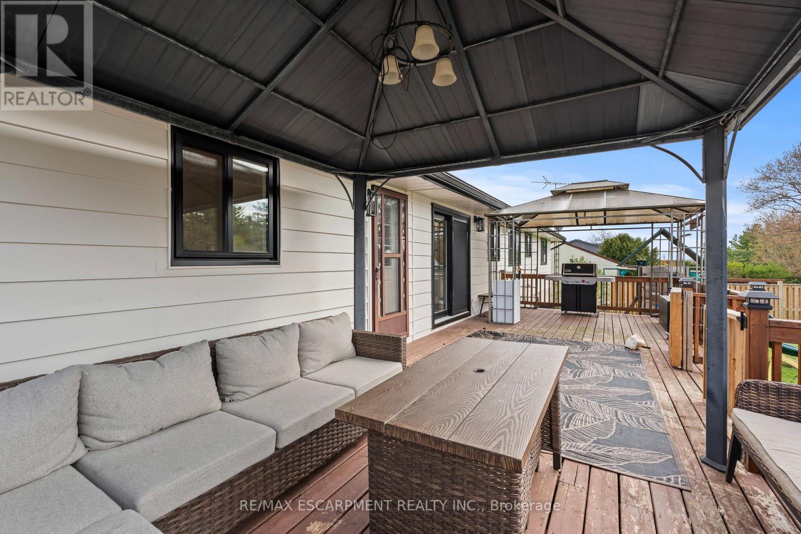 5090 BLACKHEATH ROAD - 41