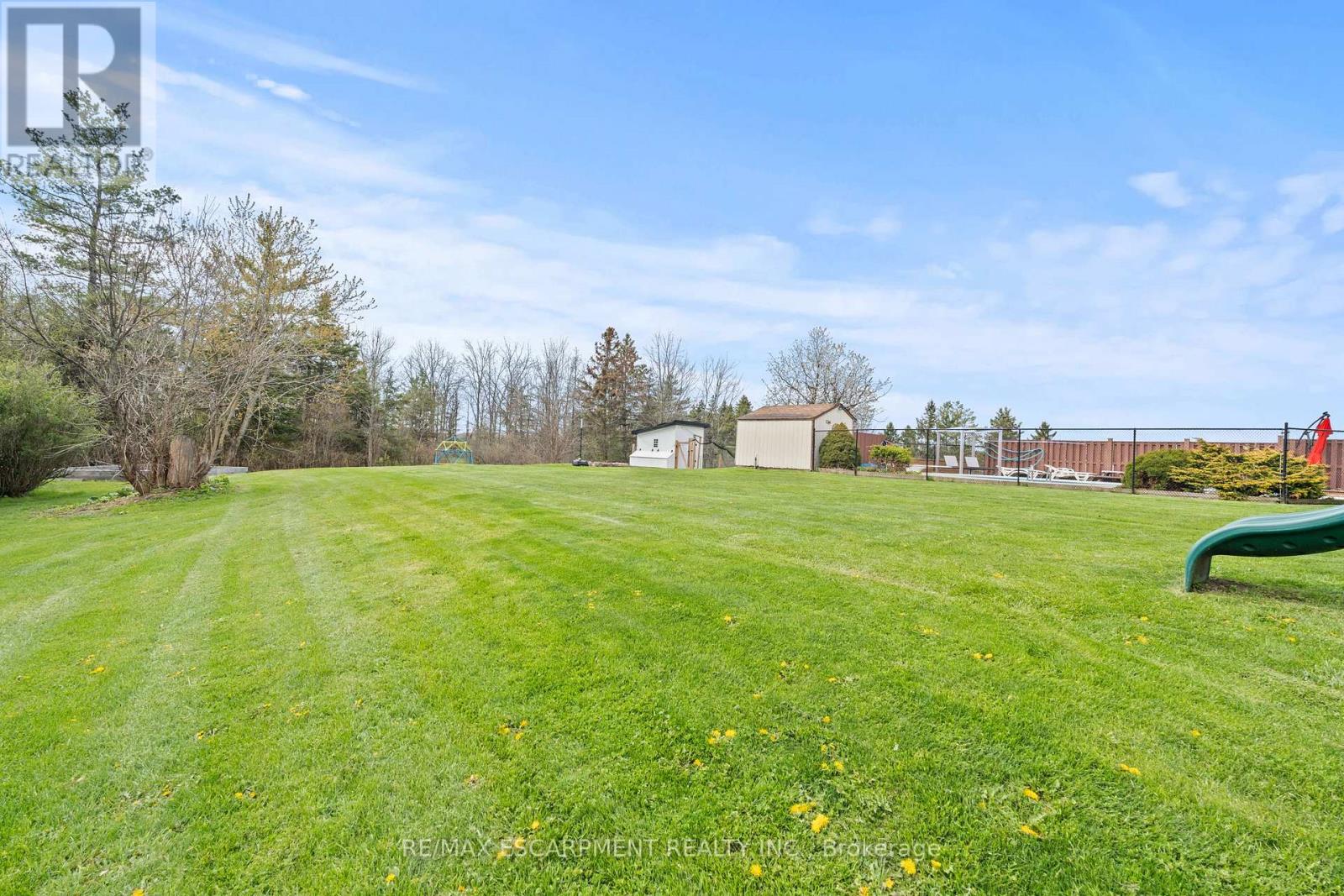 5090 BLACKHEATH ROAD - 44