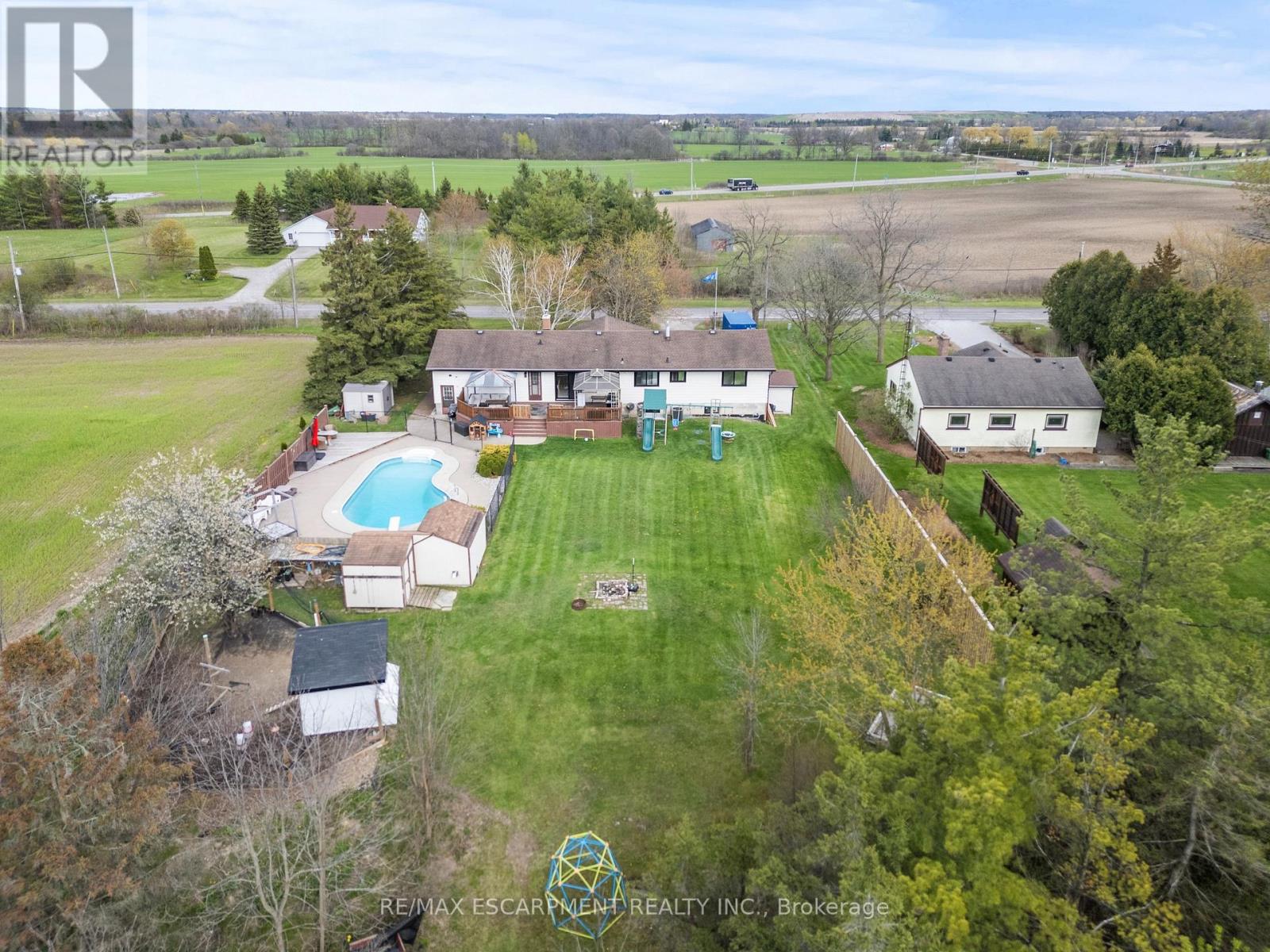 5090 BLACKHEATH ROAD - 46