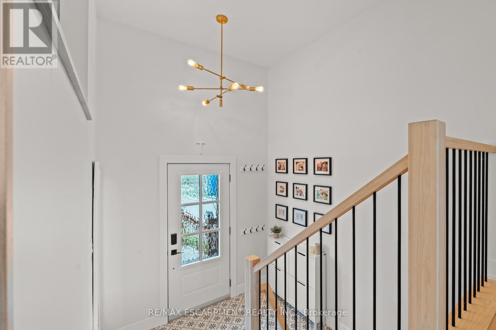 5090 BLACKHEATH ROAD - 6