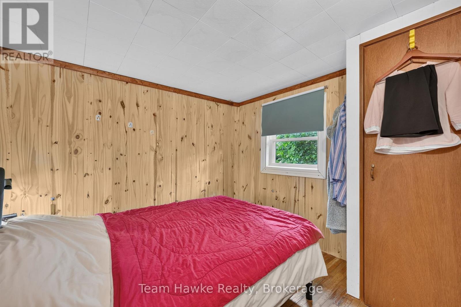32 LONG POINT ROAD - 13