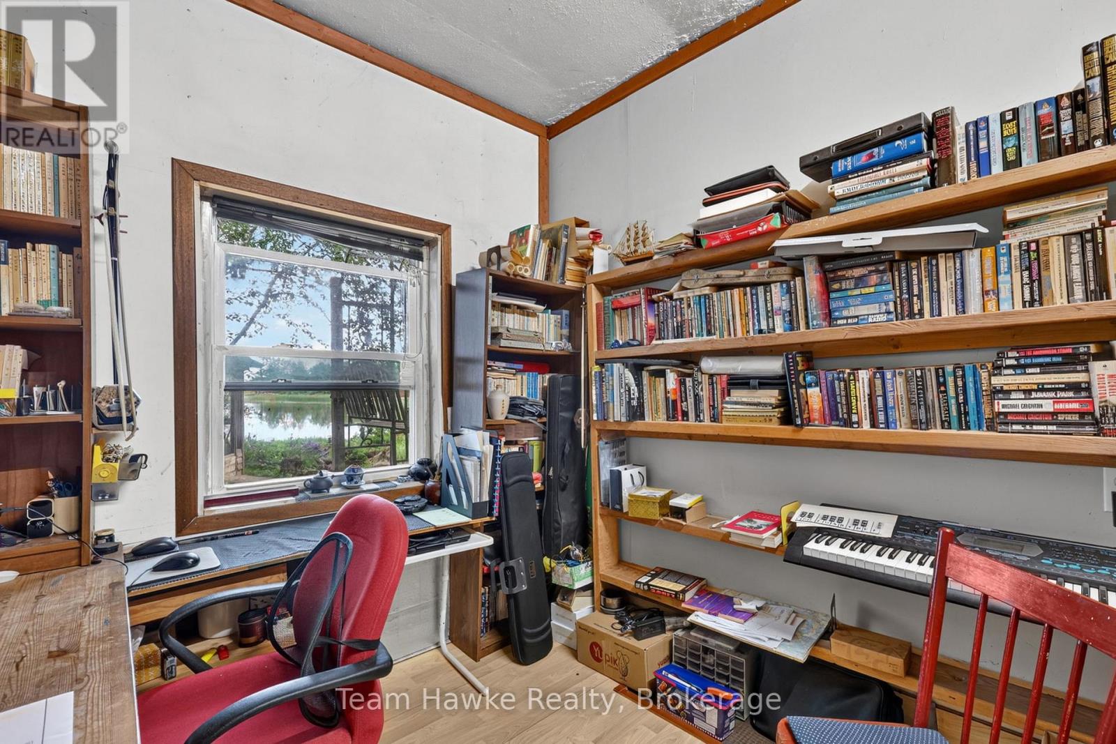 32 LONG POINT ROAD - 16