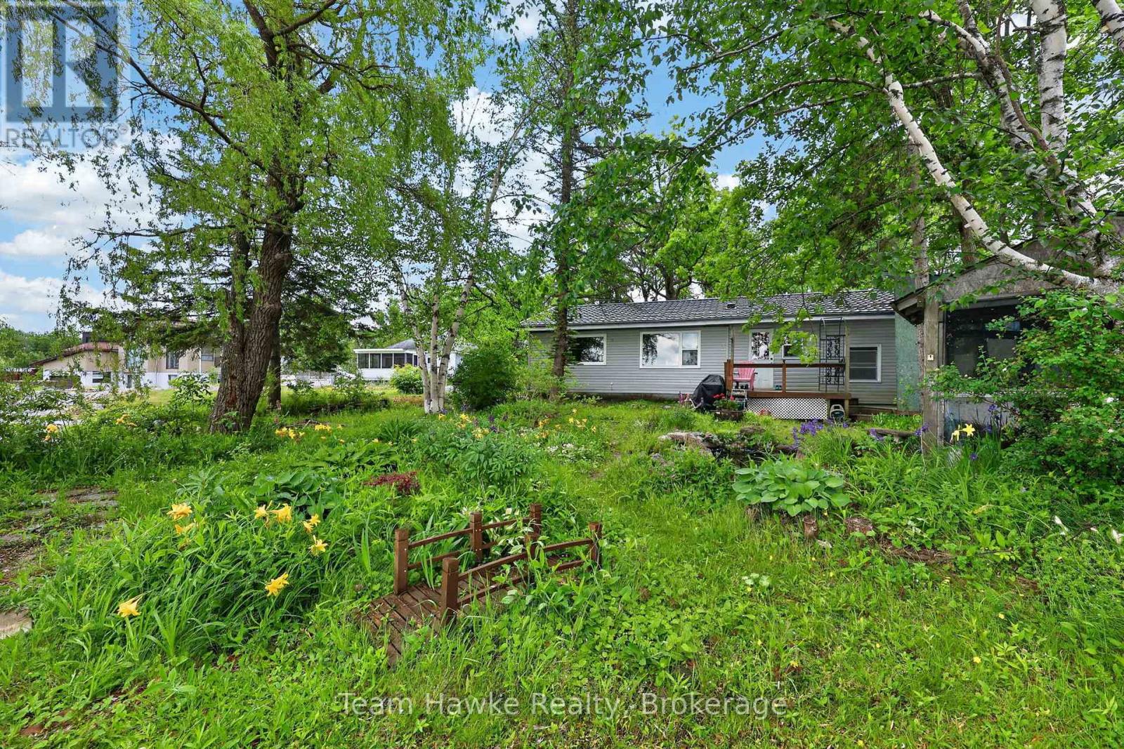 32 LONG POINT ROAD - 25