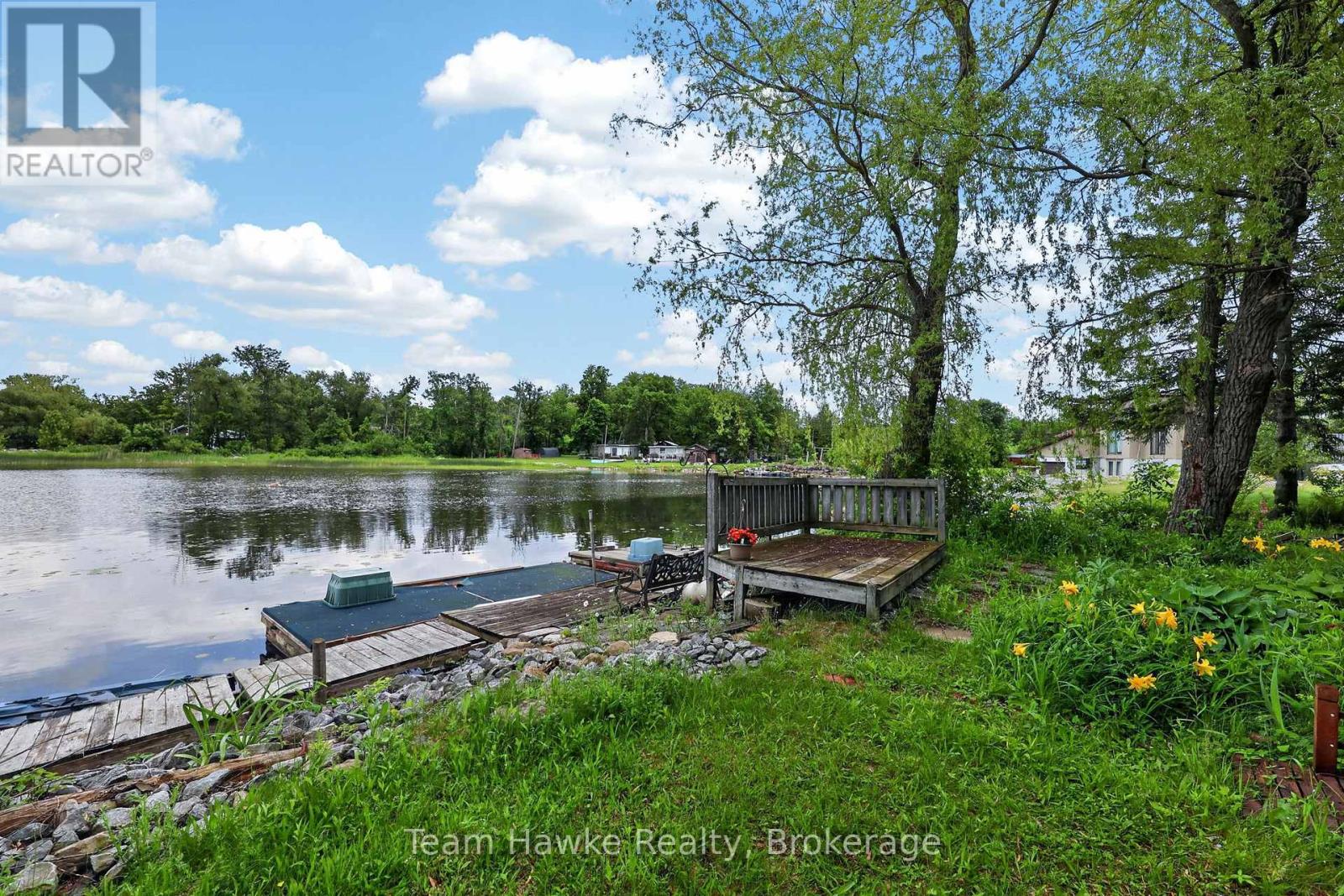 32 LONG POINT ROAD - 29