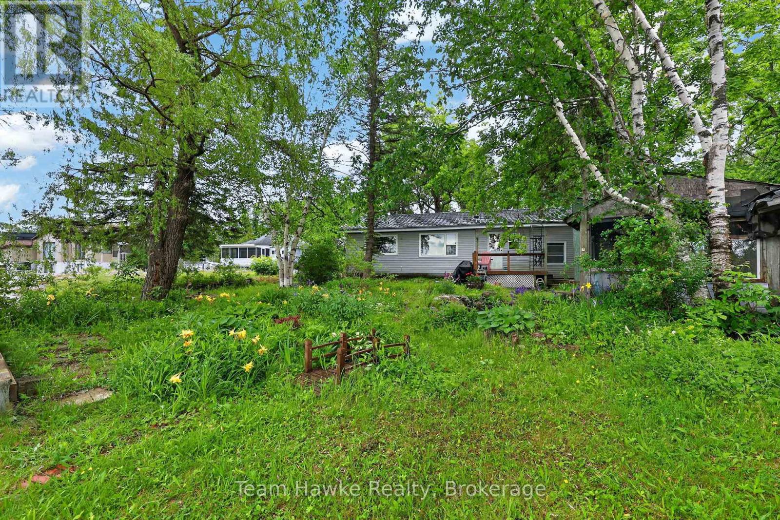 32 LONG POINT ROAD - 30