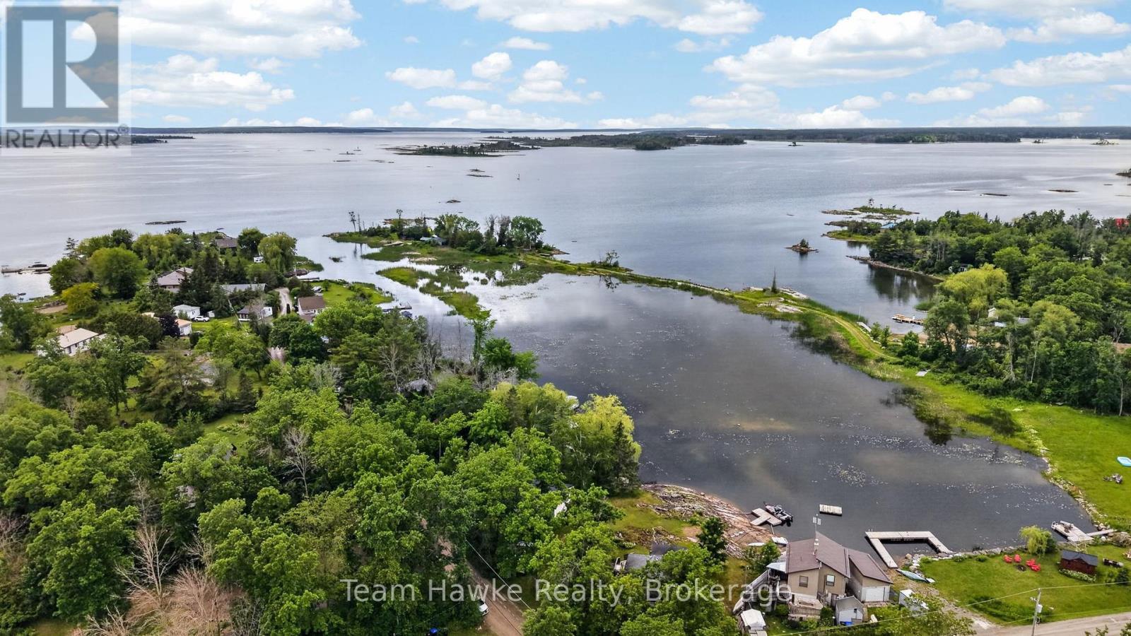 32 LONG POINT ROAD - 32