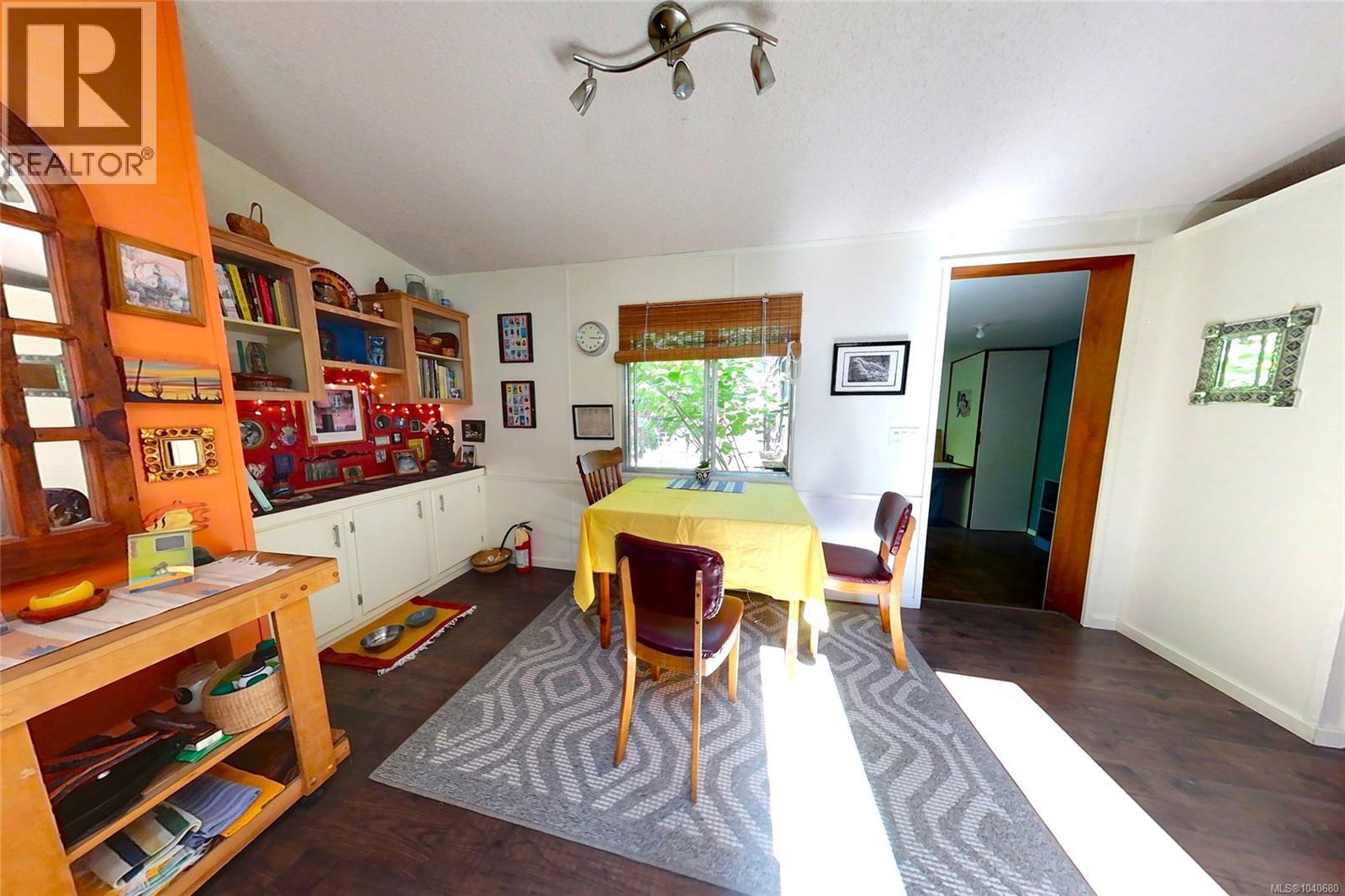 #43 10325 Lakeshore Rd - 12