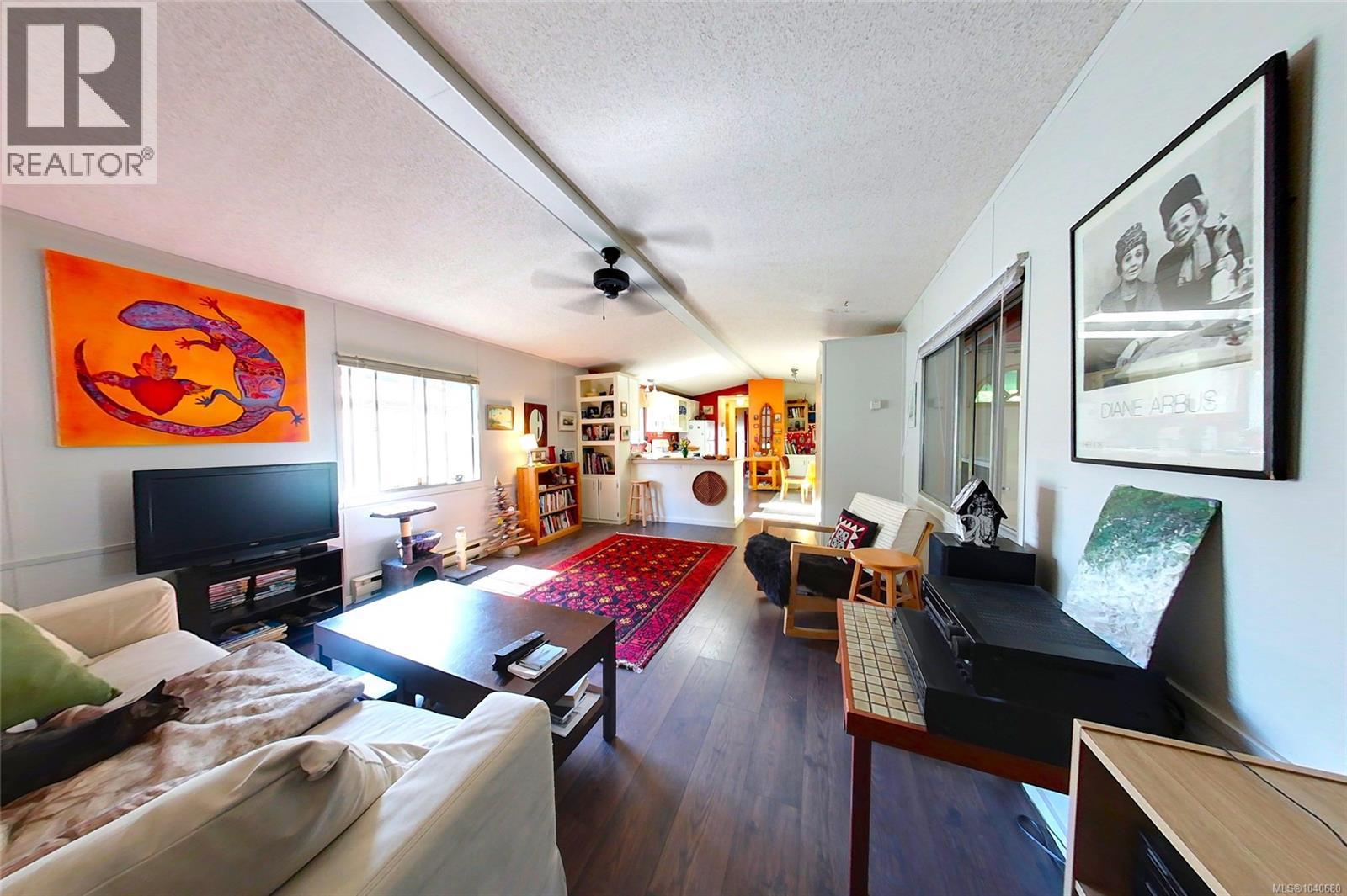 #43 10325 Lakeshore Rd - 13