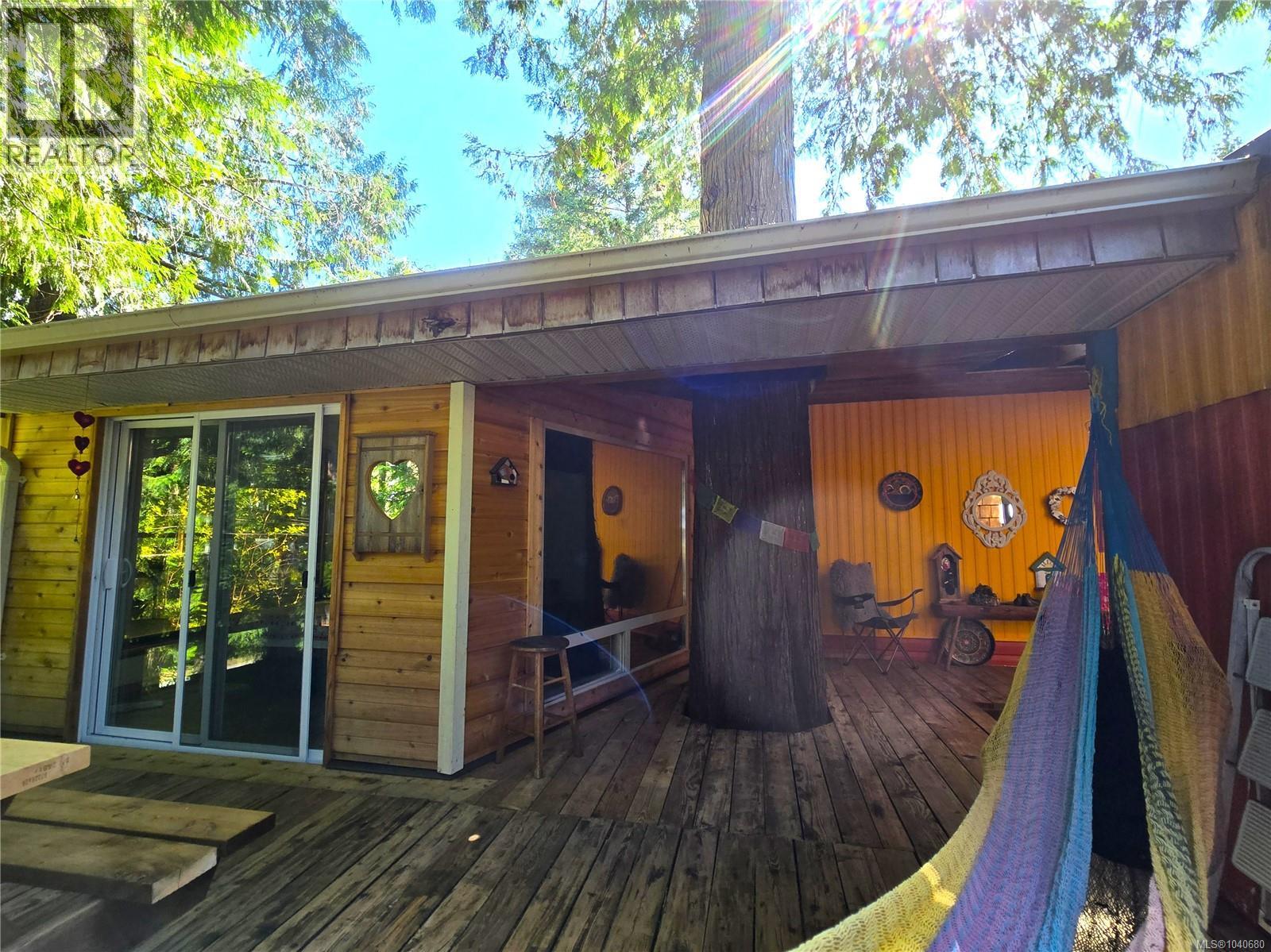 #43 10325 Lakeshore Rd - 28