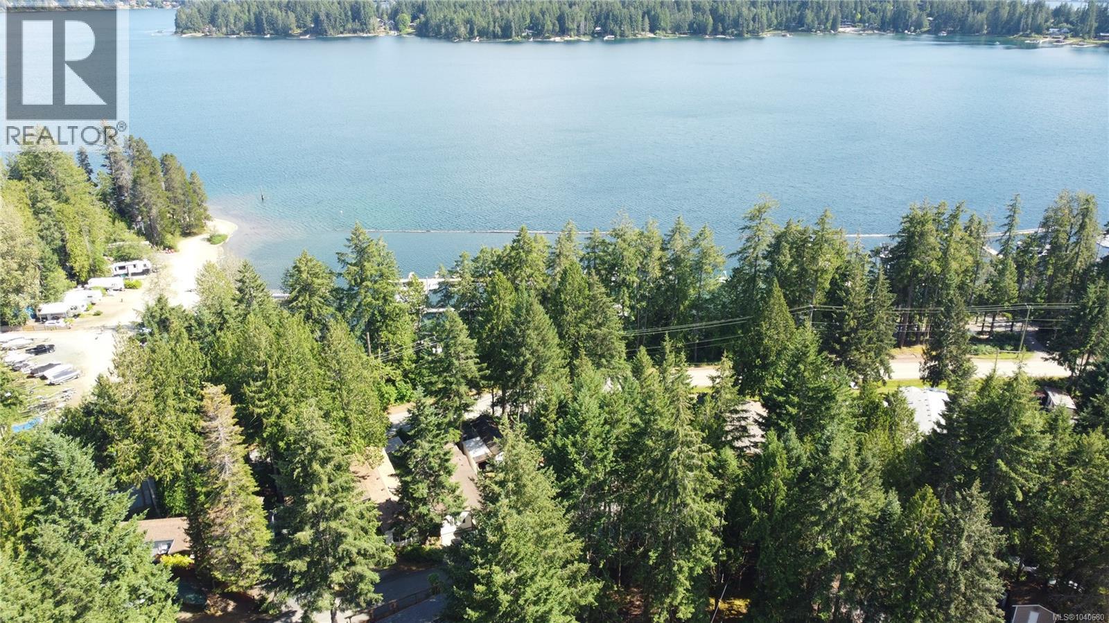 #43 10325 Lakeshore Rd - 34