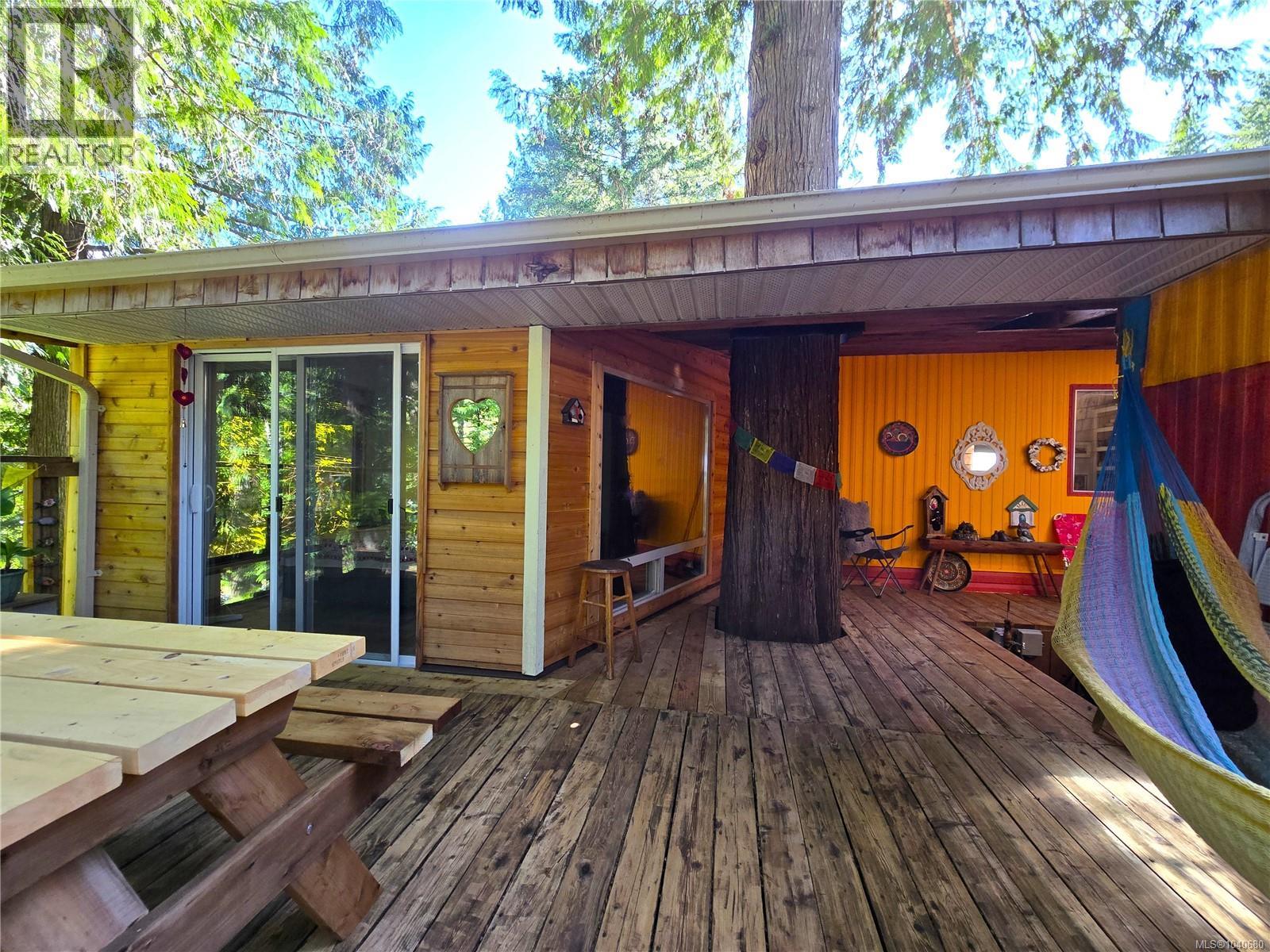 #43 10325 Lakeshore Rd - 4