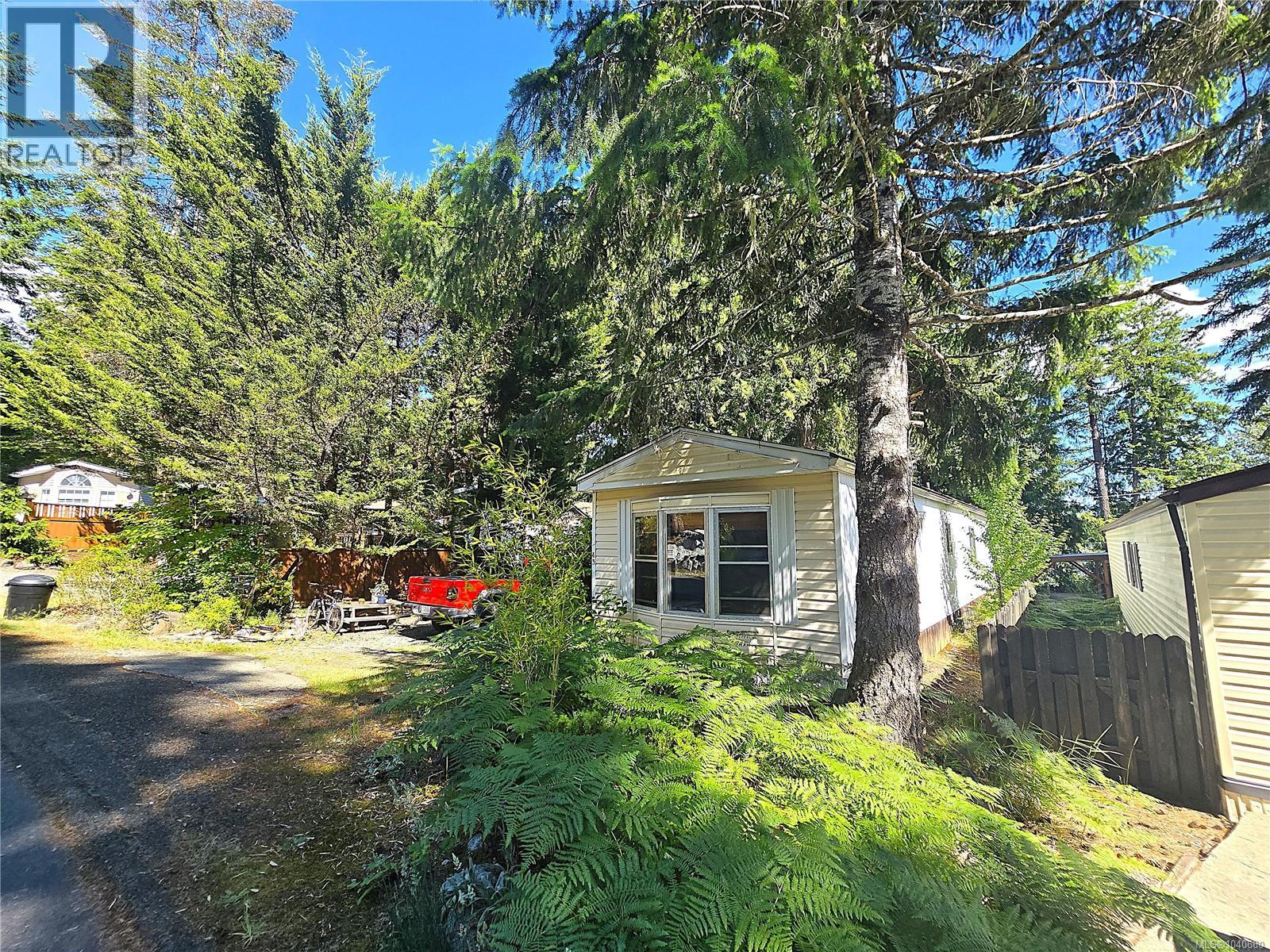 #43 10325 Lakeshore Rd - 41