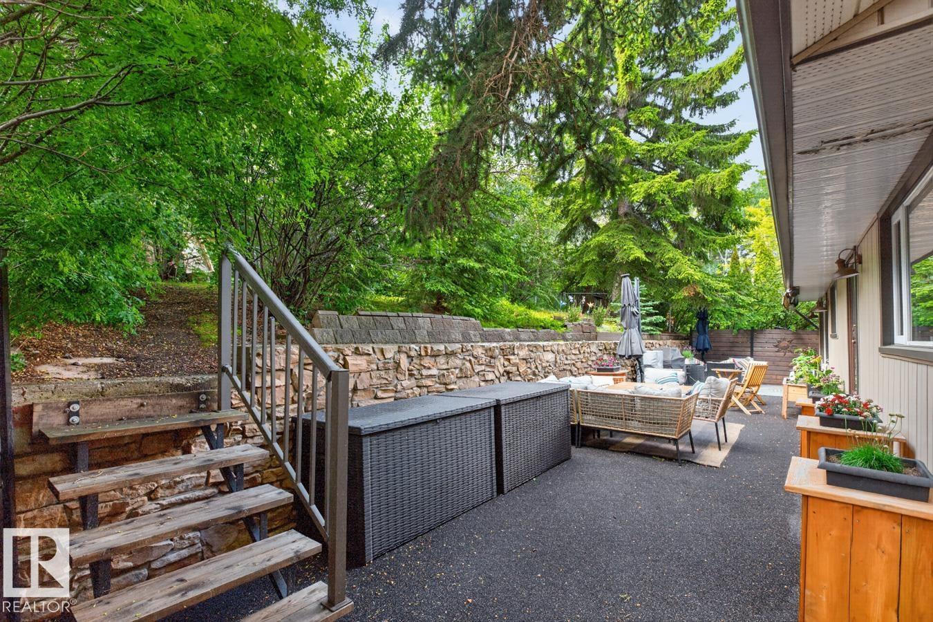 43 MANCHESTER DR — photo 43