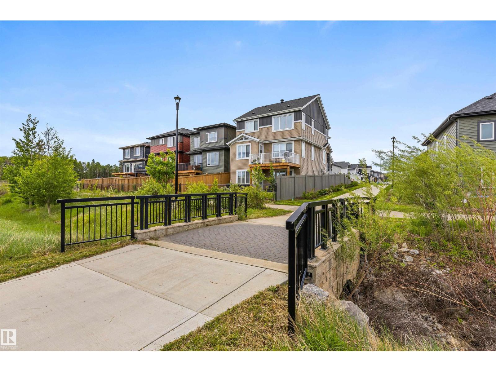20530 128 AV NW — photo 41