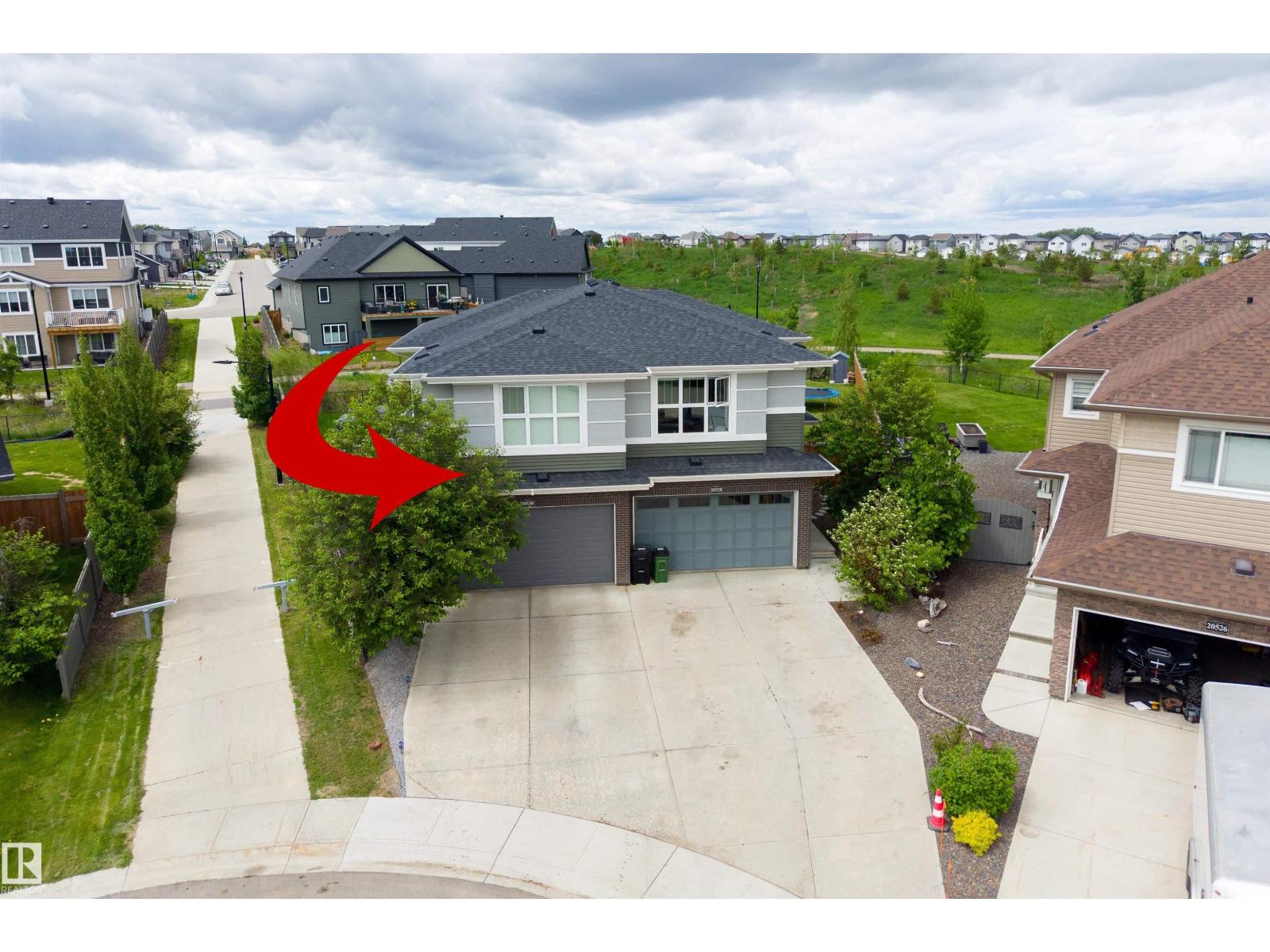 20530 128 AV NW — photo 43