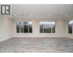 3701 Lincoln Avenue, Coquitlam, BC V3E3H8 Photo 11