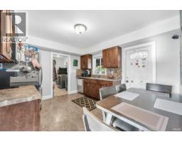 735 Lea Avenue, Coquitlam, BC V3J4H4 Photo 9