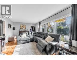 735 Lea Avenue, Coquitlam, BC V3J4H4 Photo 6
