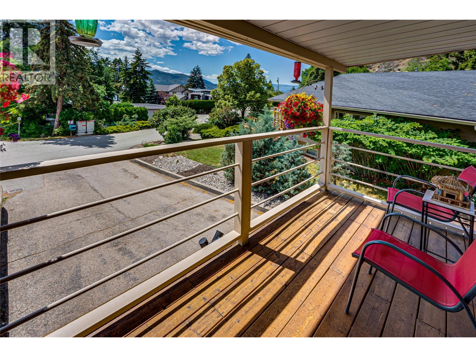 8067 Beachcomber Bay Road, Vernon