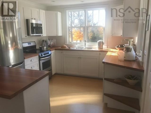 2041 Clarence Road - 4