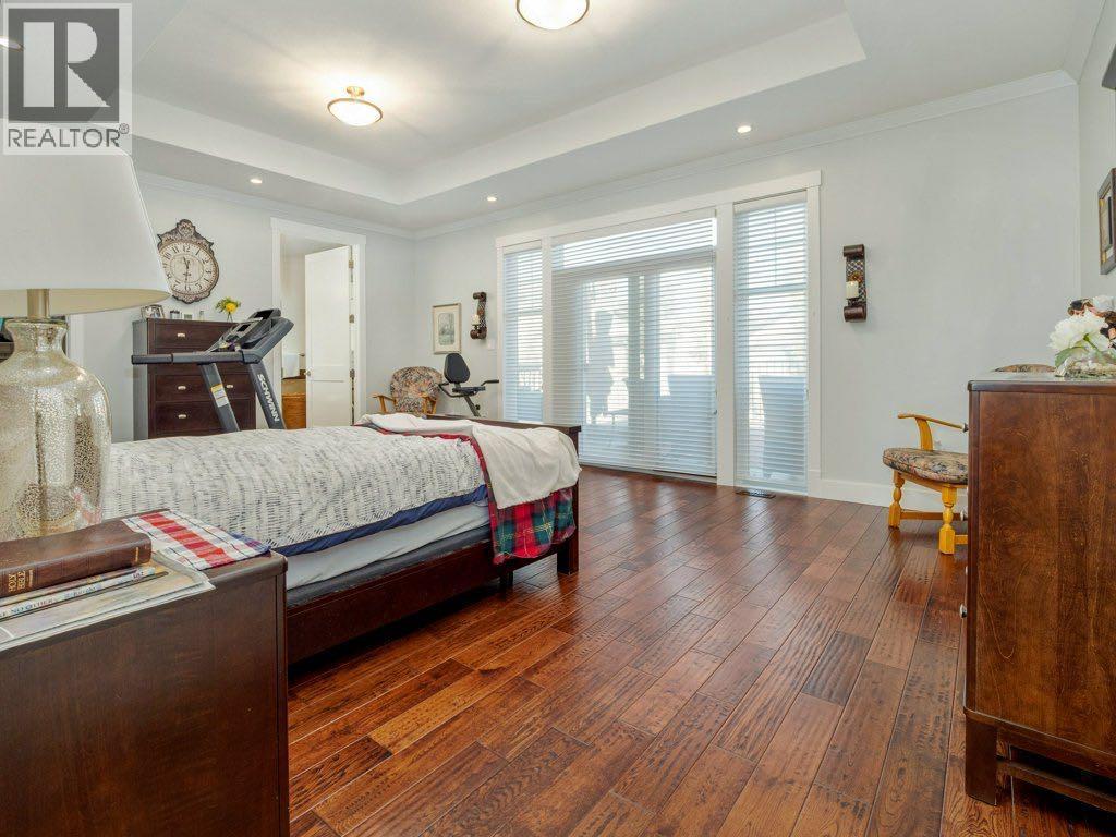 621 18 Street — photo 19