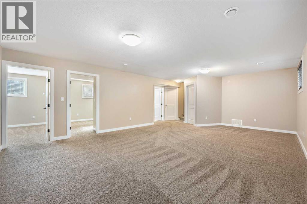 7408 29 Street — photo 25