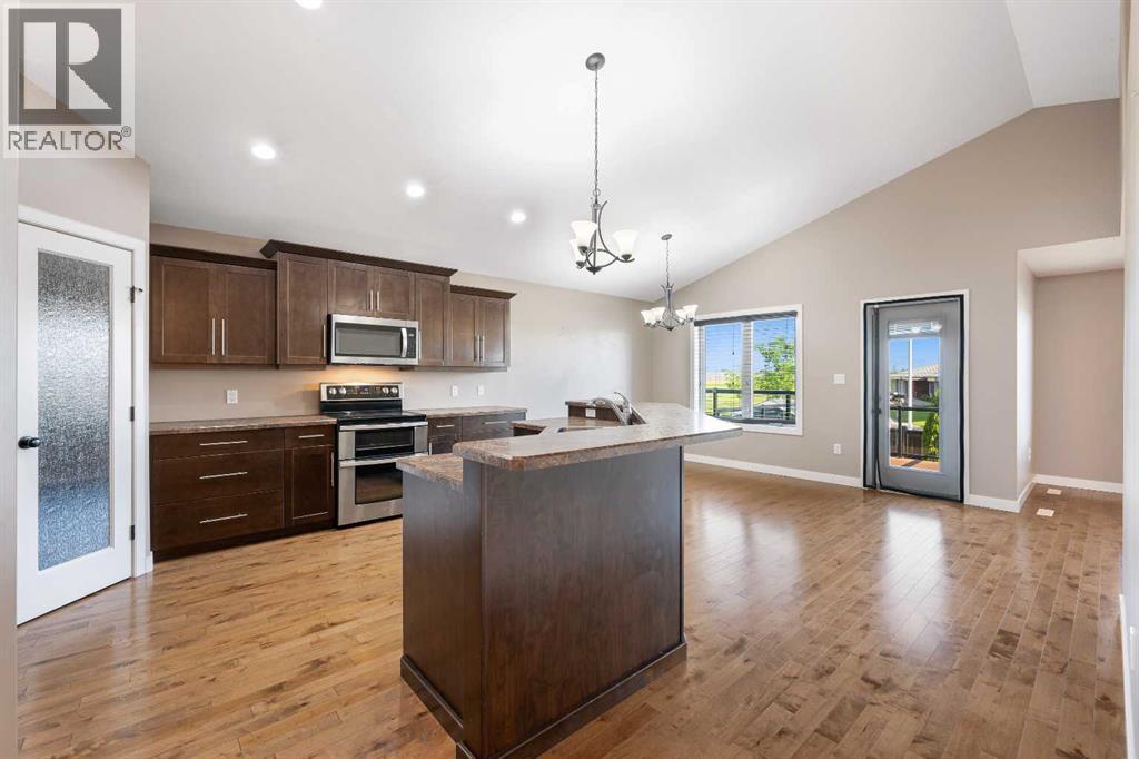 7408 29 Street - photo 5