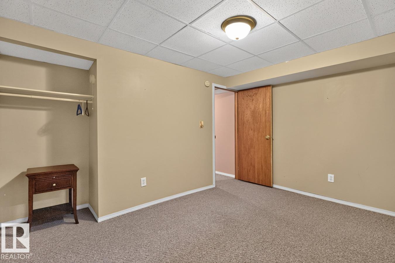 6930 11 AV NW — photo 27
